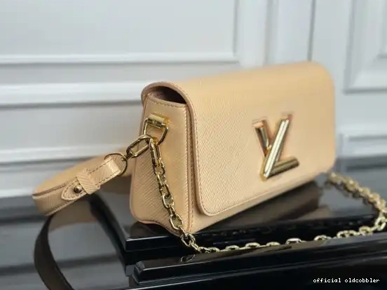 Official oldcobbler cm VUITTON LOUIS TWIST-23.5*12*7 0704